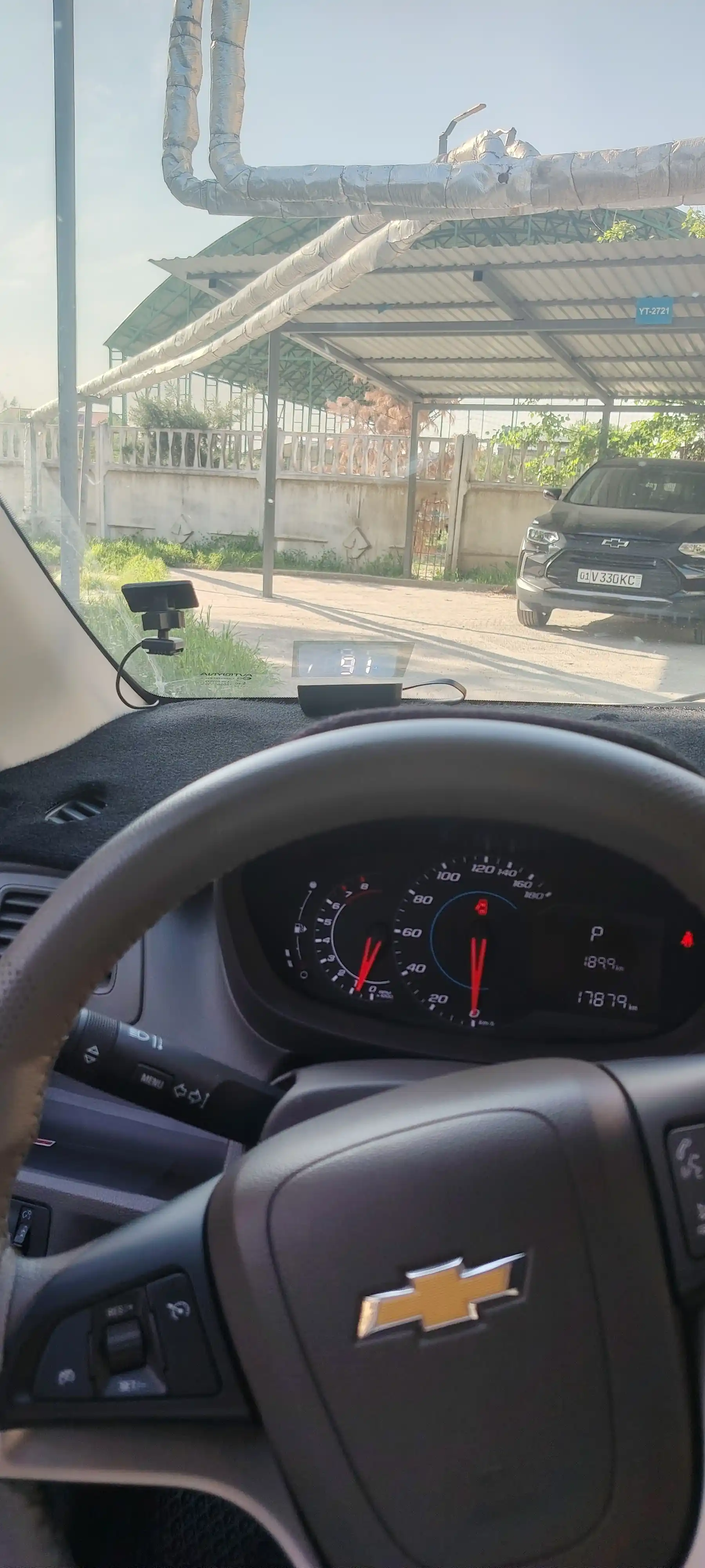 HEAD UP DISPLAY M8 OBD2, спидометр, датчик температуры, обороты двигателя