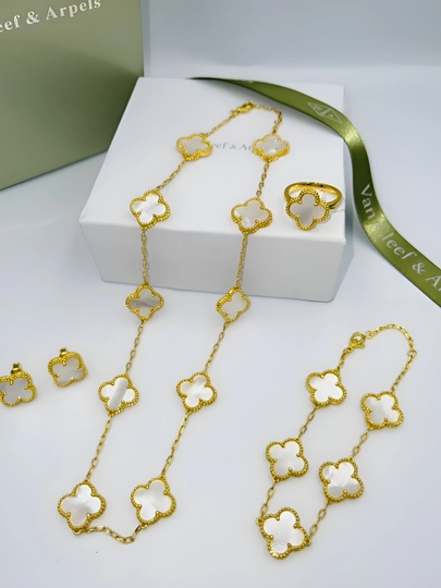 Набор украшений VAN CLEEF – серьги, кольцо, цепочка и браслет — XUPJEW-4TA1-БЕЛЫЙ