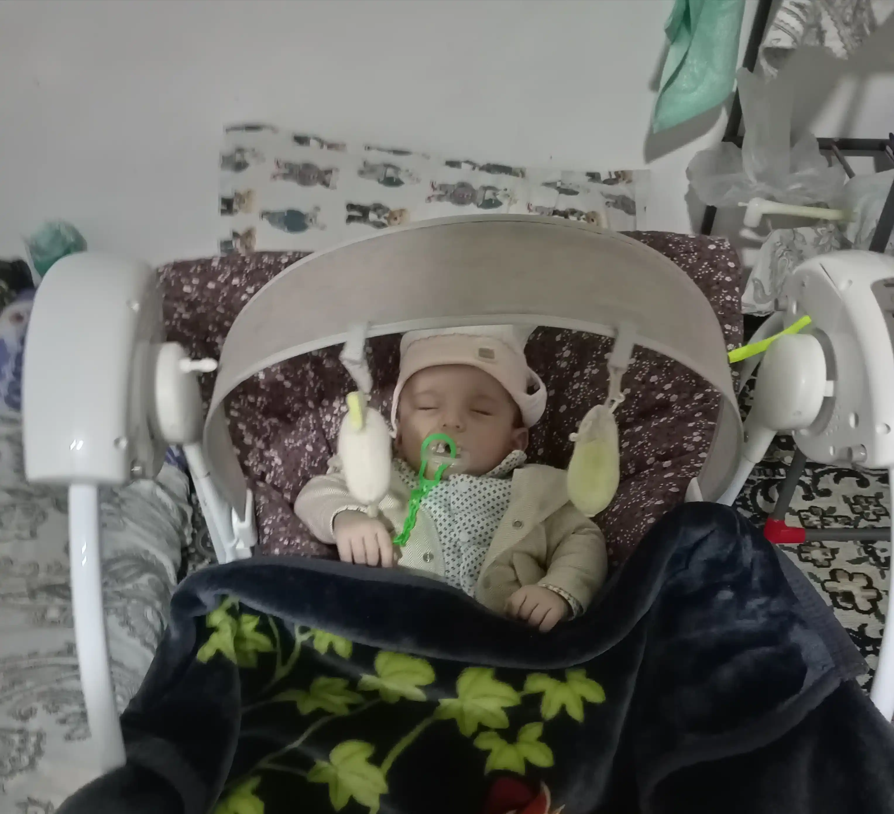 Детский шезлонг, электрокачели, стульчик для новорожденных