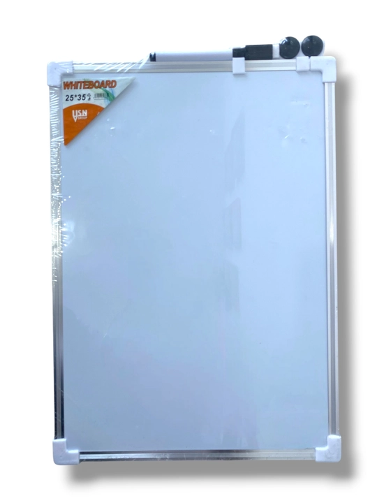 Ikki tomonlama magnitli doska: Oq va Yashil, 25x35 sm, to‘plamda marker va magnitlar bilan