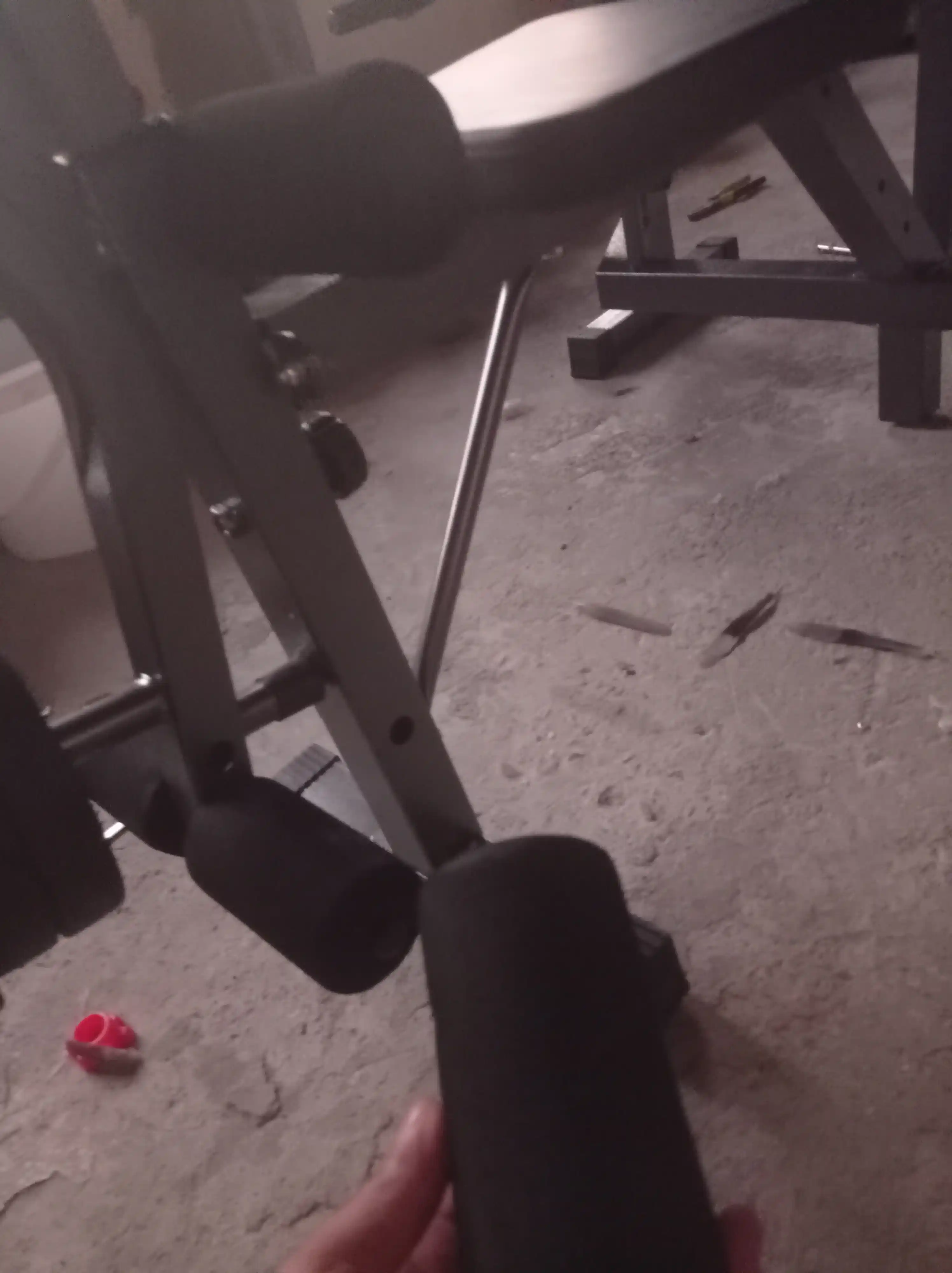 Ko‘p funksiyali JL-YLD skam’ya – jim, oyoq va biceps mashqlari, uy uchun ideal