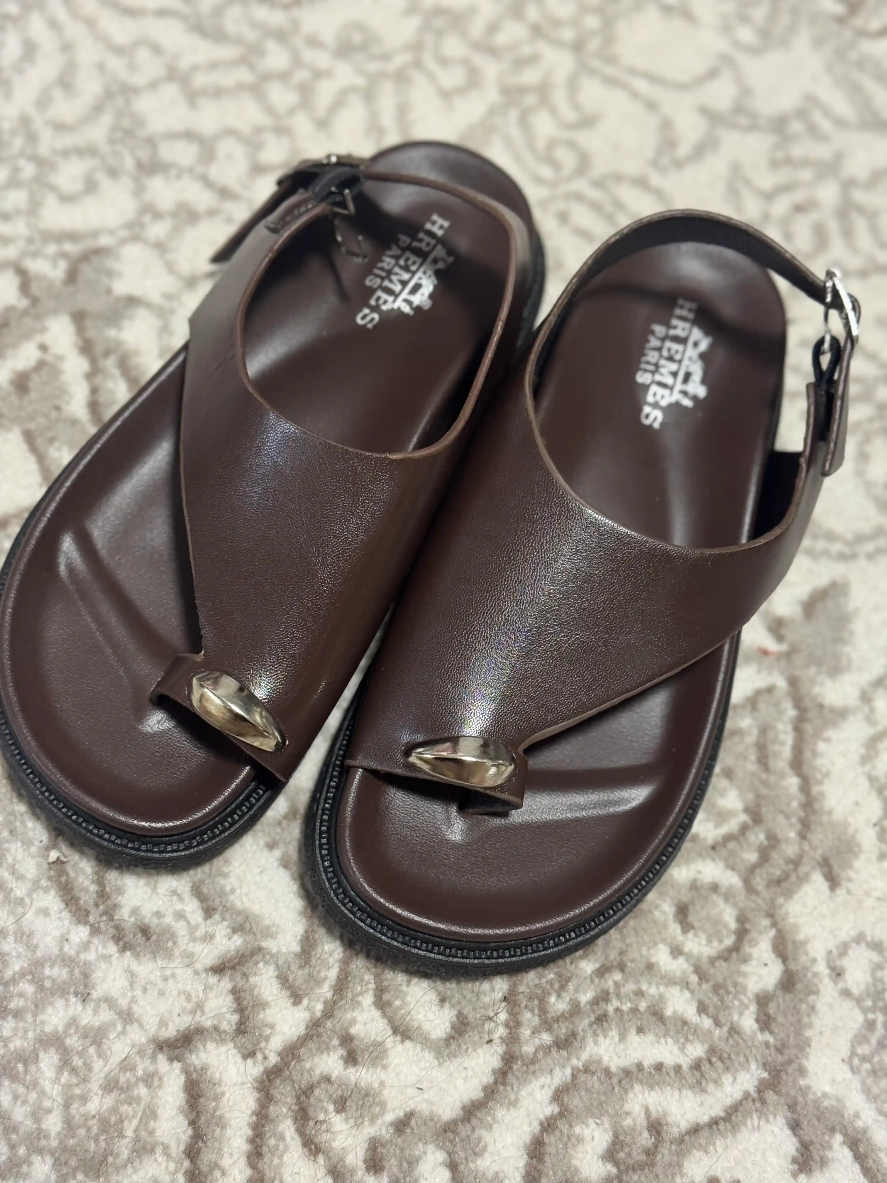 Ayollar yozgi sandal, ochiq bosonojka, platformali, zamonaviy, qulay oyoq kiyim