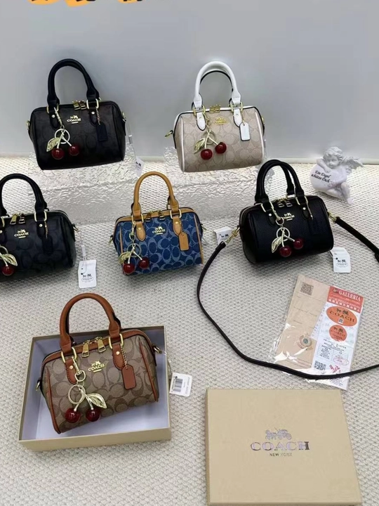 Женская сумка в стиле COACH, Crossbody — модель, которую носят через плечо
