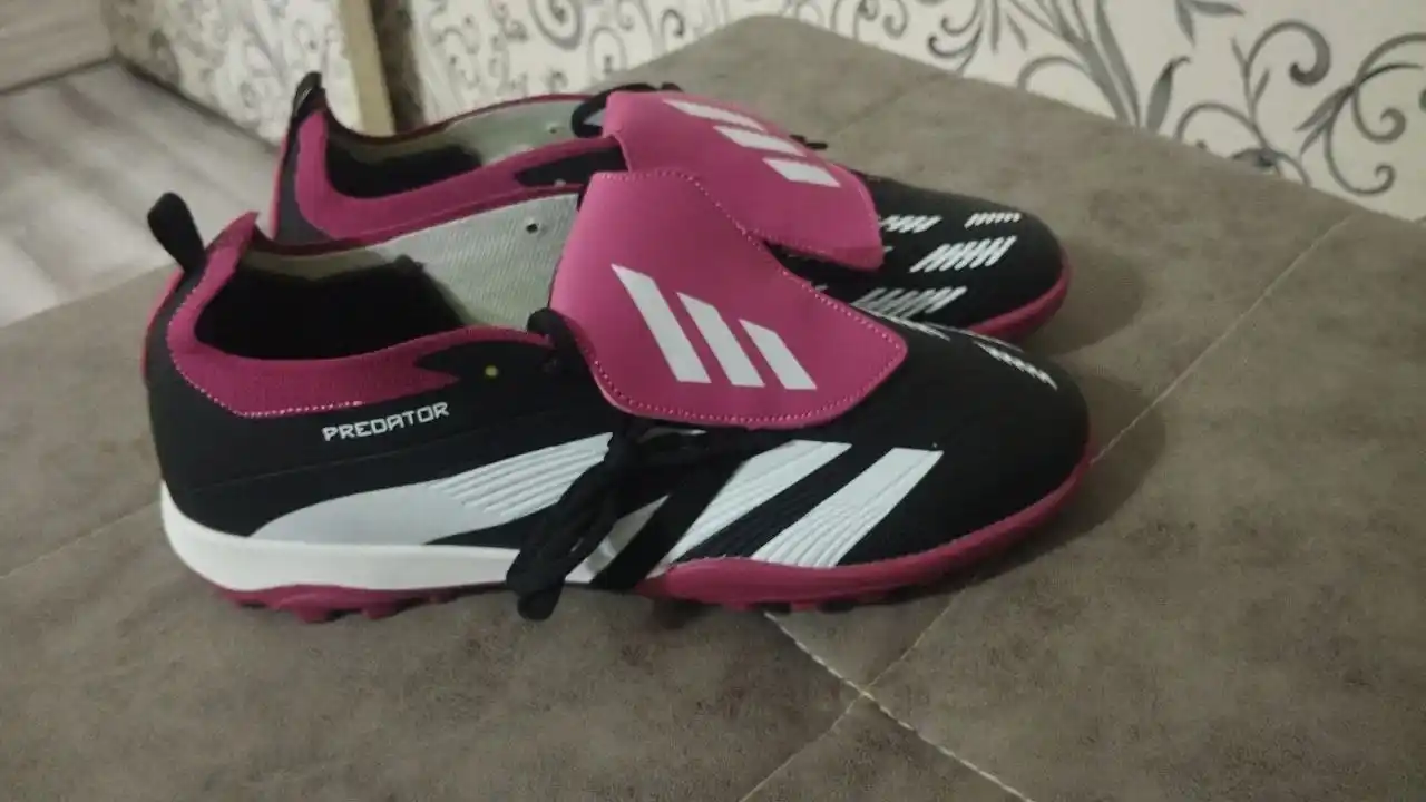 F50 va Predator futbol butsalari va sorokonojkalari, erkaklar va bolalar uchun