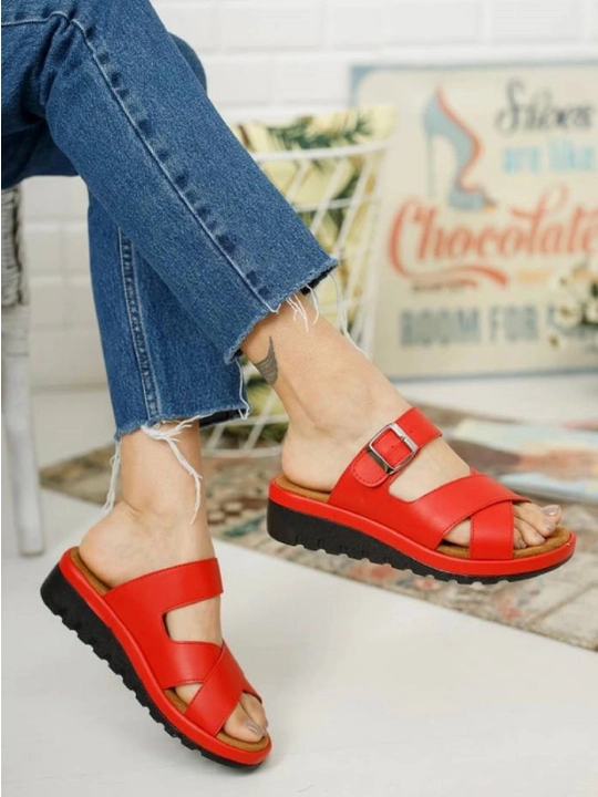 Yumshoq Turk sandaletlari 4 cm balandlikda, mustahkam ekocharm va ortopedik taglik - 