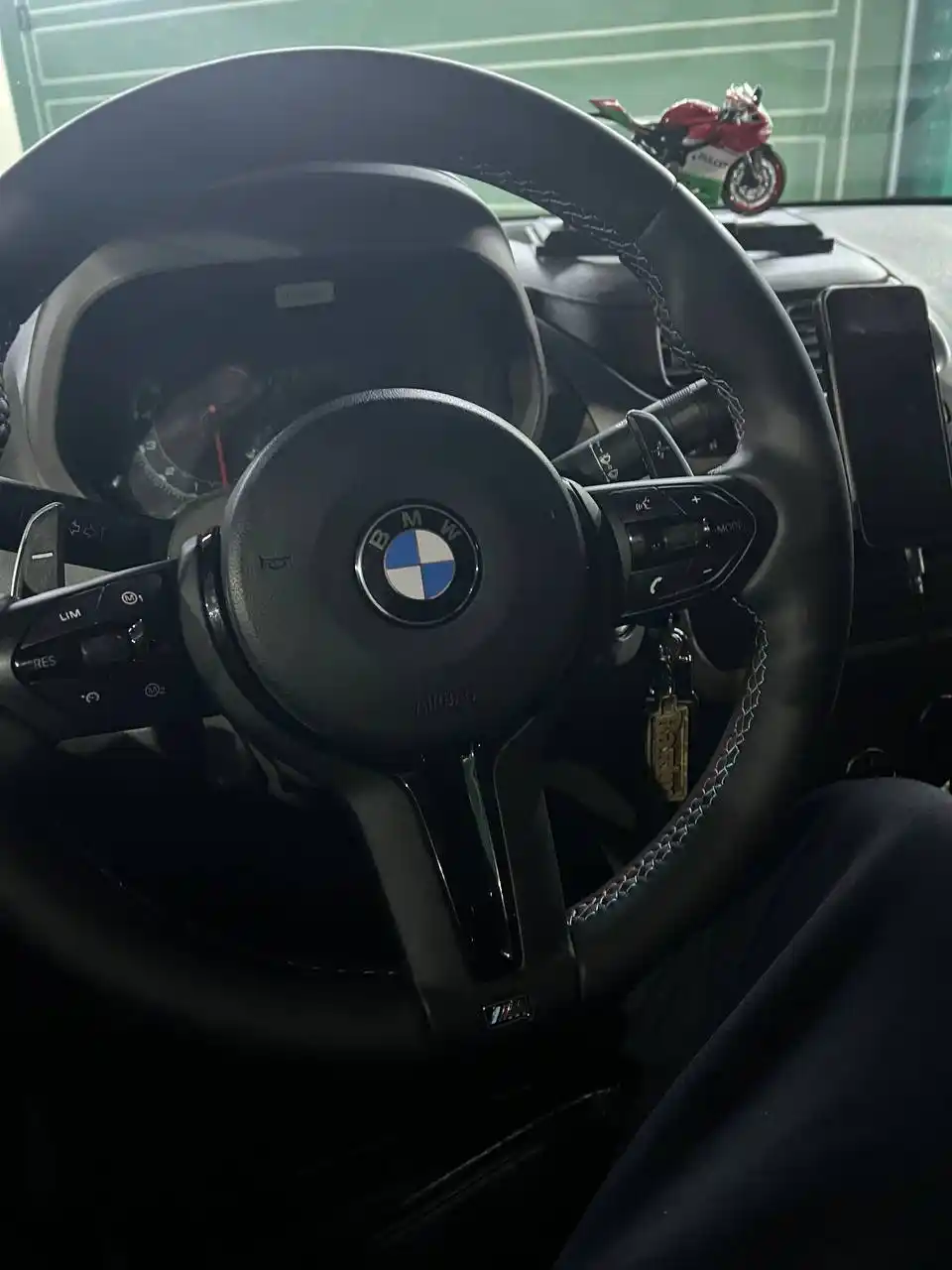 Multimedia rul BMW Sport