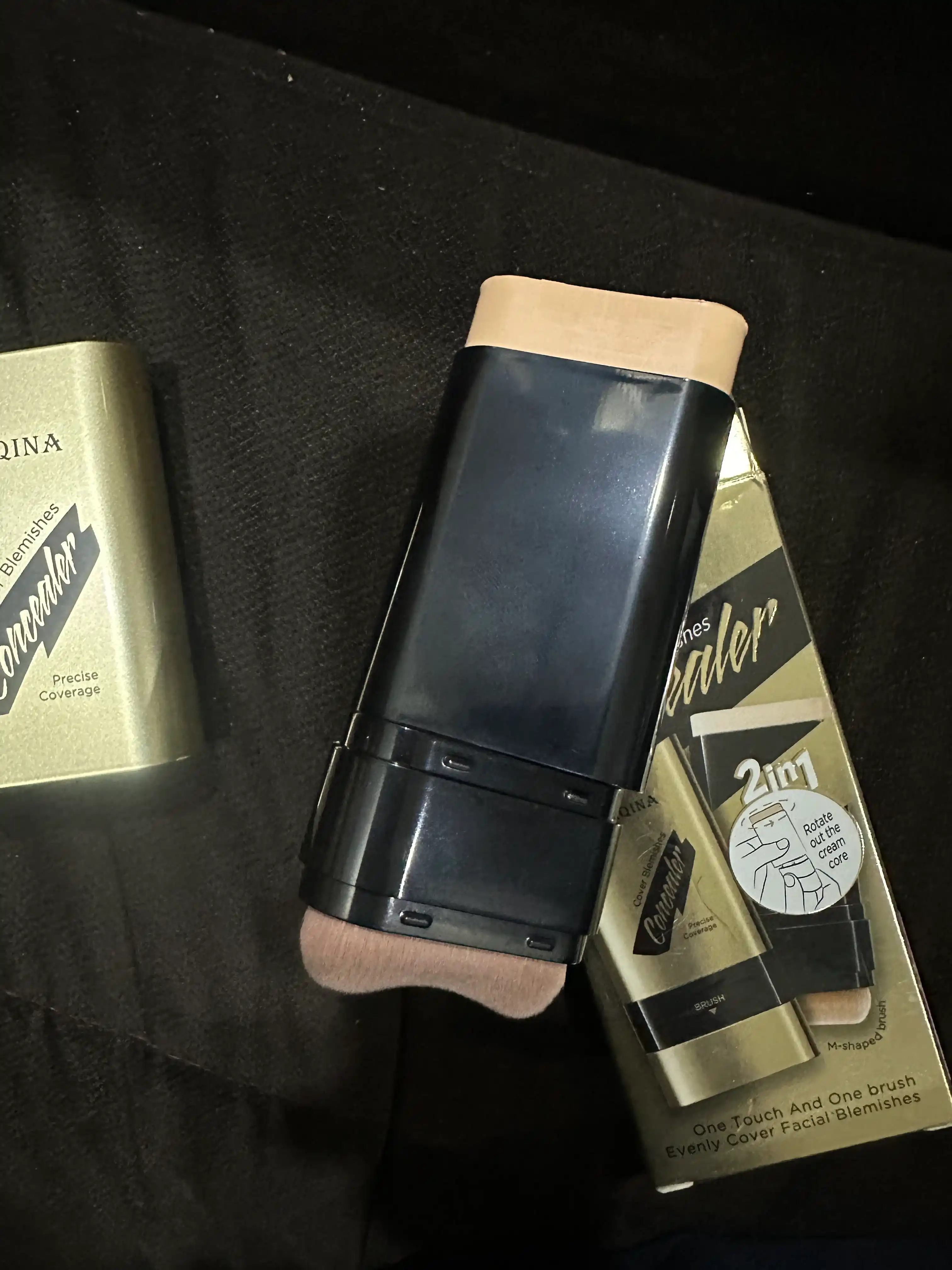 Yanqina Concealer — консилер, тональный крем для лица, 2 в 1, стик и мягкая щёточка, 22 г