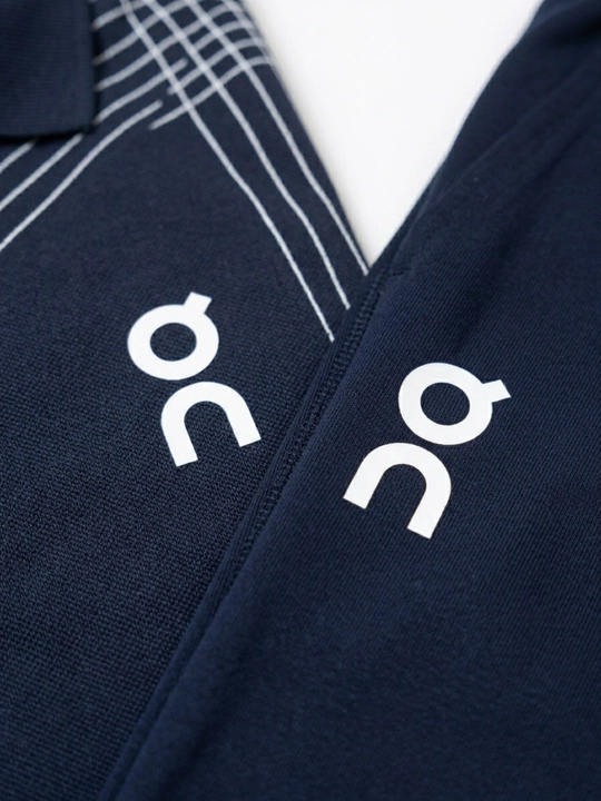 Ikki o‘lchamli erkaklar kostyumi - futbolka va shim, katta o‘lchamlar: M, L, XL