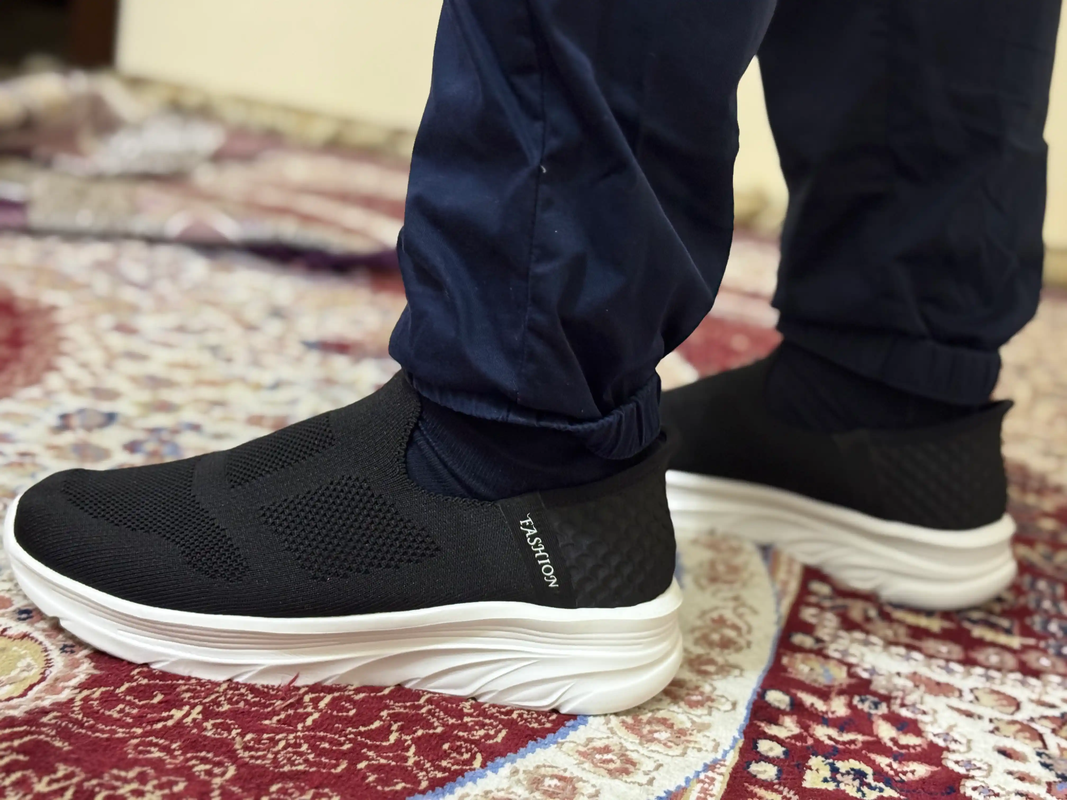 Erkaklar uchun sliponlar, bahor va yoz uchun, 40-45