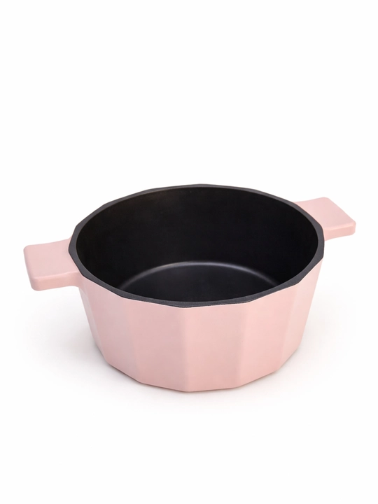 Cho‘yan qozon emalli qoplama bilan, qopqoqli, 2.6–2.9L, 20–22 sm, universal plitalar uchun