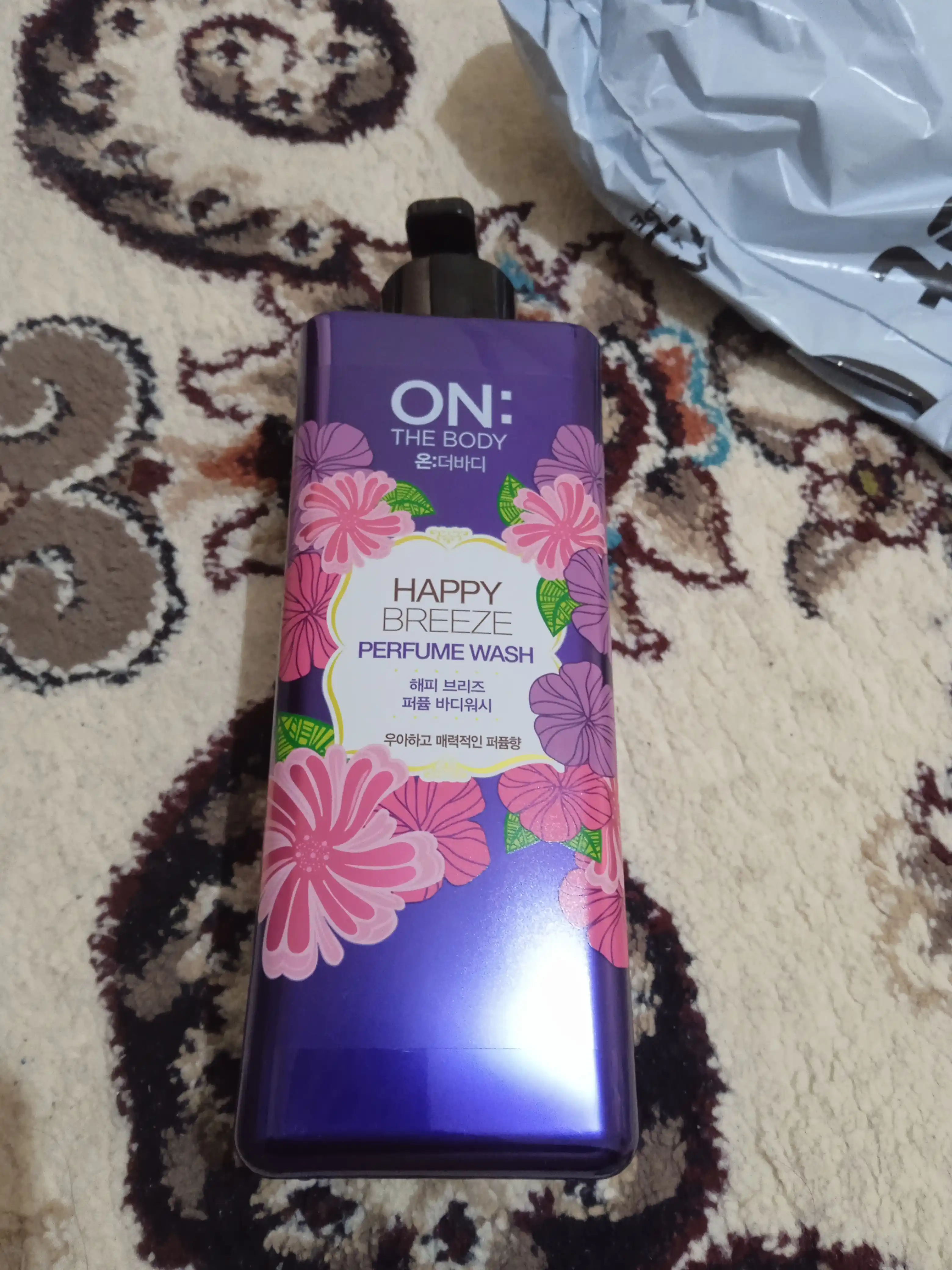 Парфюмерный гель для душа LG OTB Sweet Love Body Wash, 500 мл