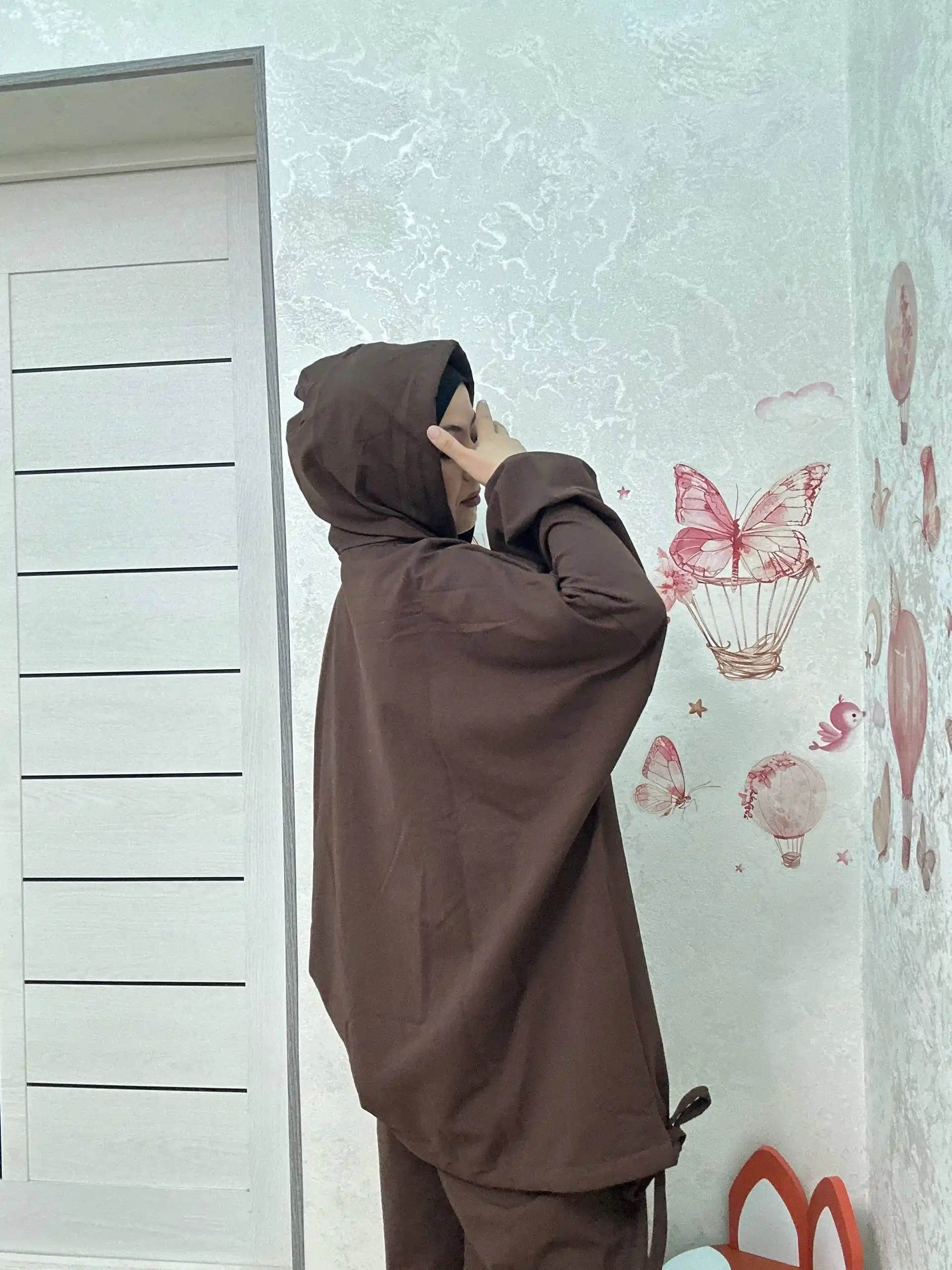 Ayollar sport kostyumi ikki qismli, hudi va jogger shim oversize, kundalik to‘plam