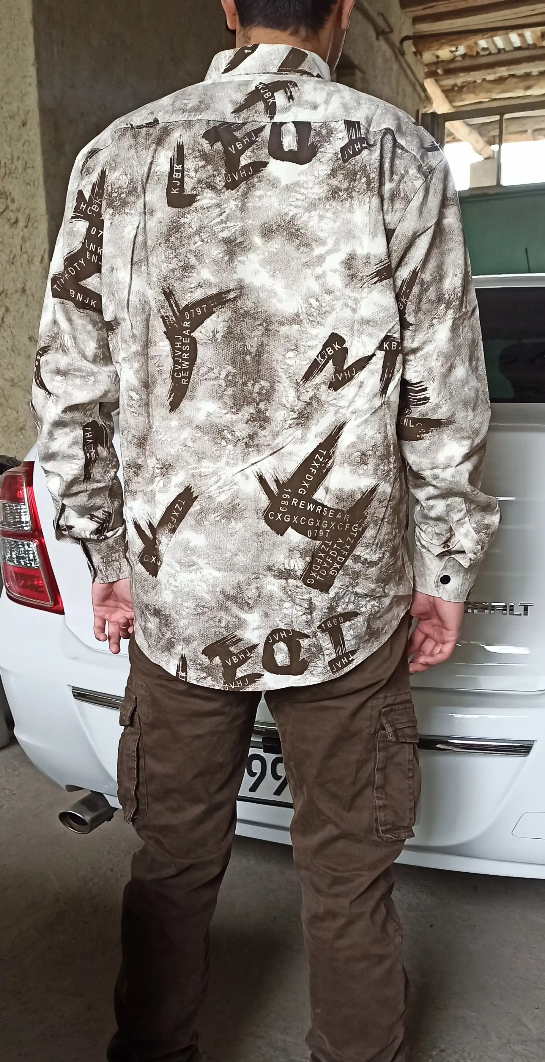 Erkaklar ko'ylagi, belga yopishgan, printli Slim Fit