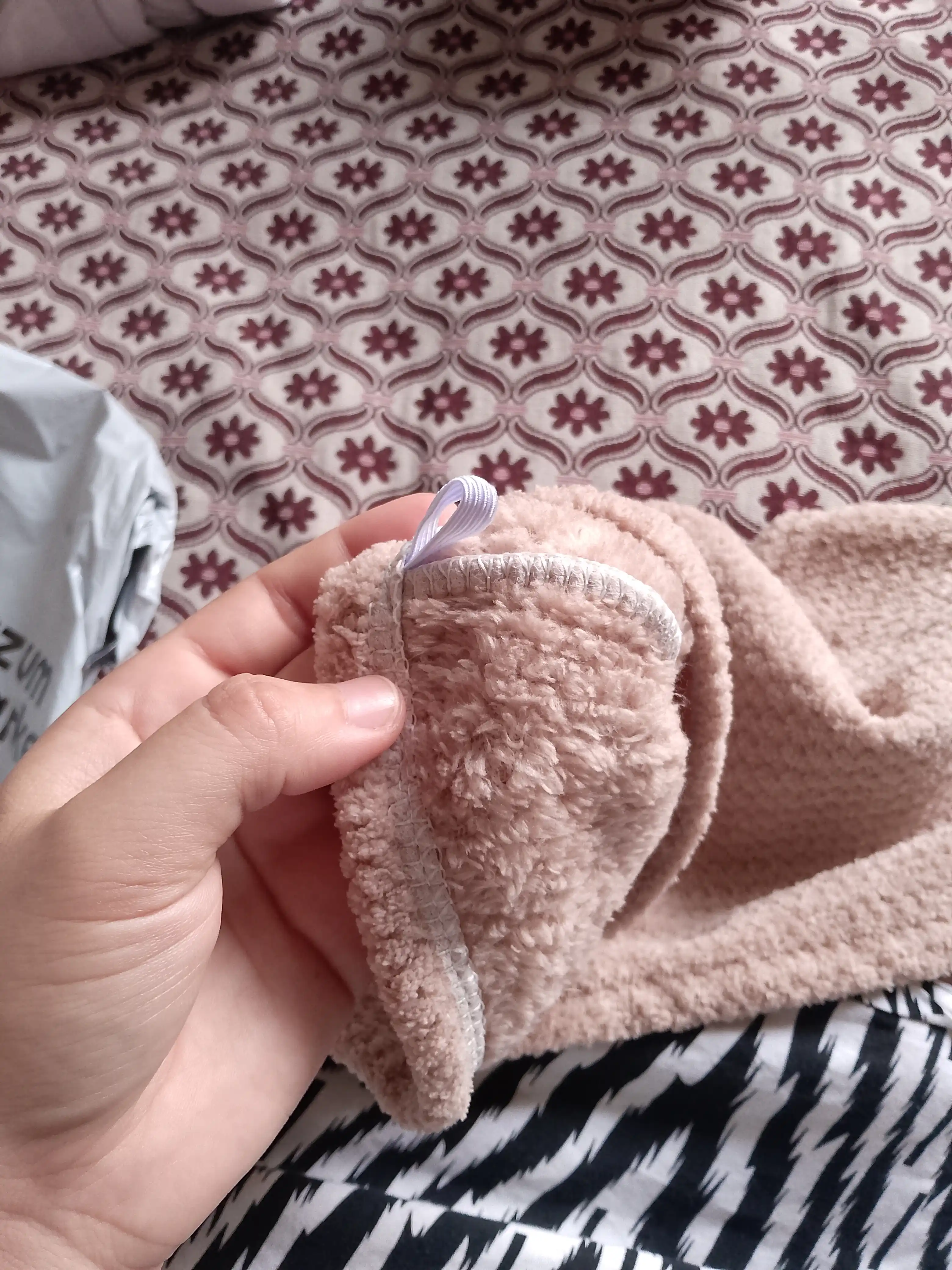 Mikrofiber sochiq,  soch quritish sochig'i, soch uchun turban, tugma, salla, ro'mol