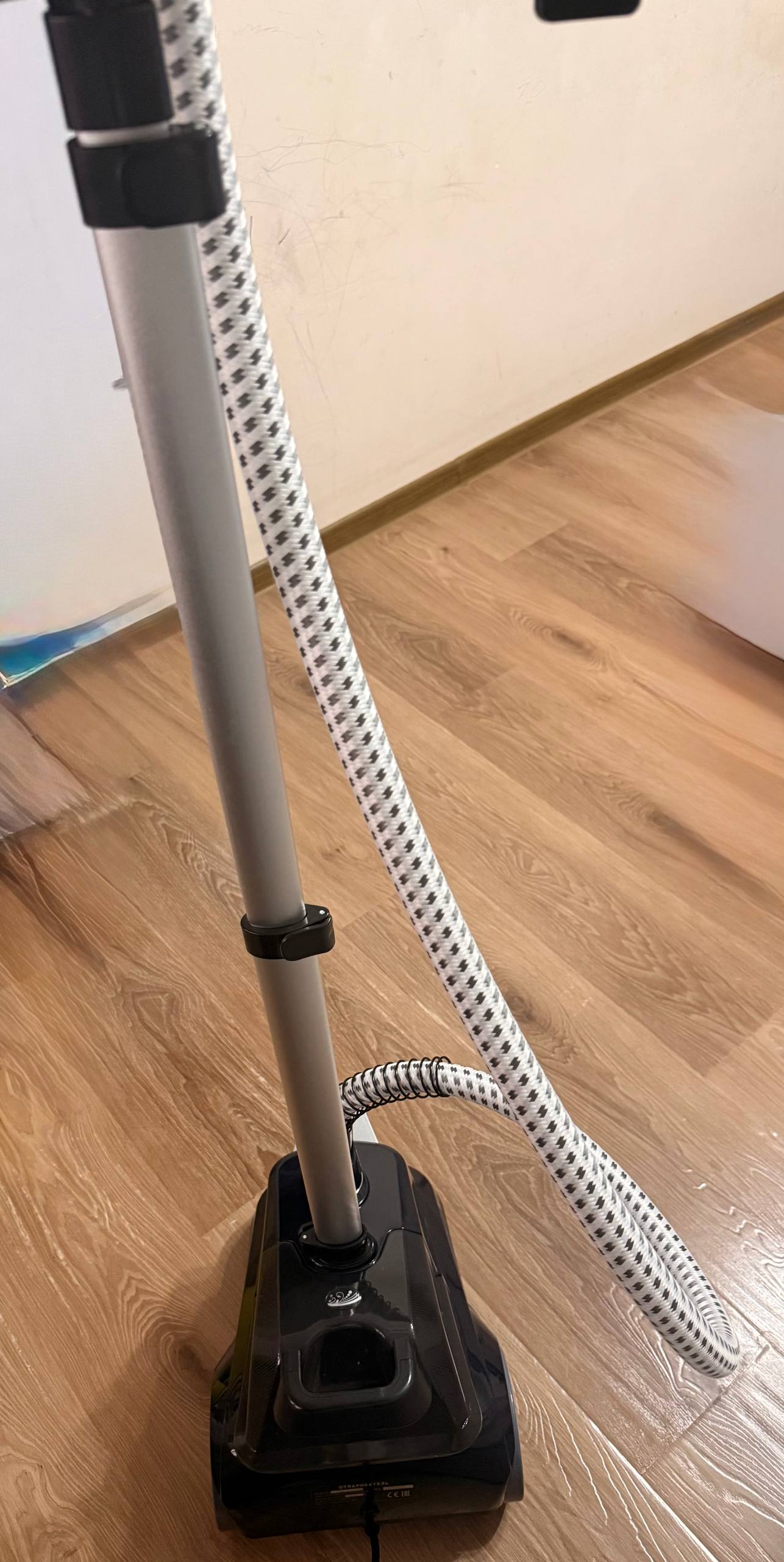 Профессиональный отпариватель для одежды Garment Steamer X3, 2000 Вт, 3л