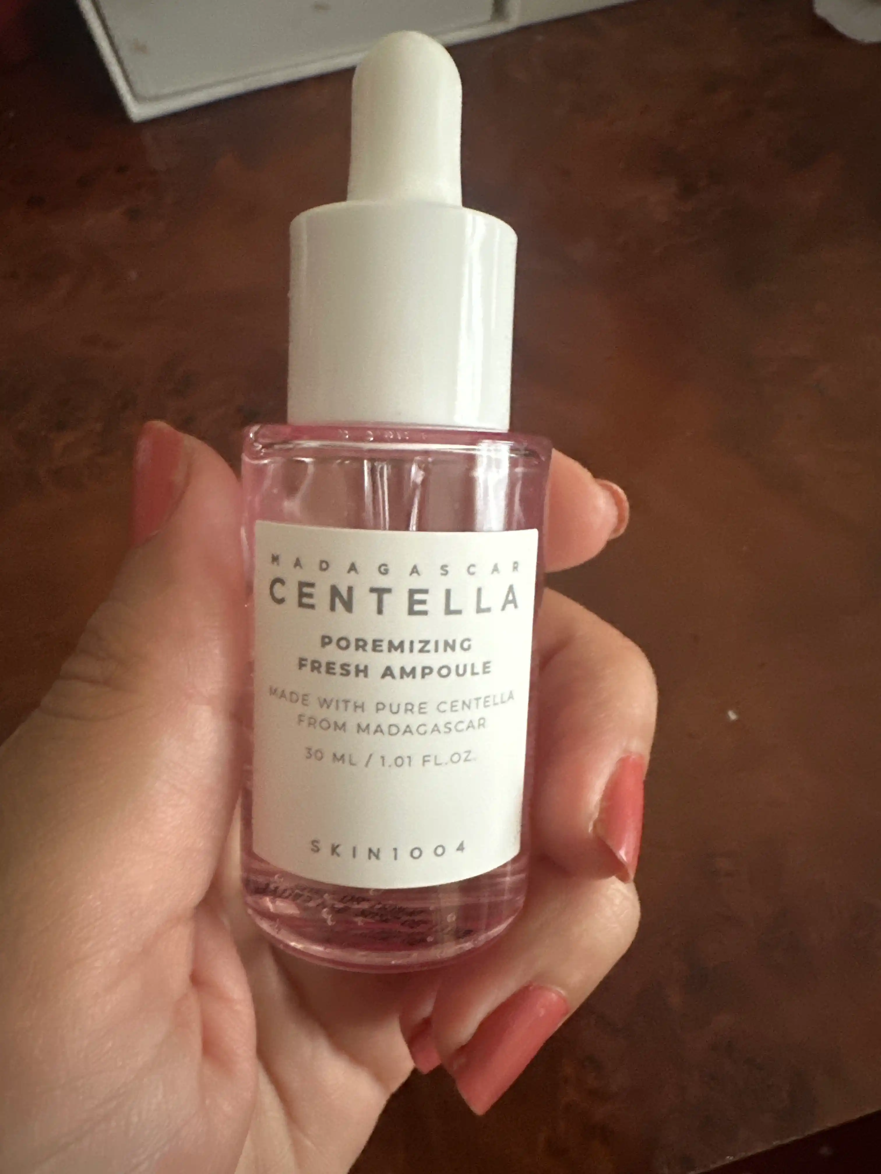 Ампула для сужения пор SKIN1004 Madagascar Centella Poremizing Fresh Ampoule
