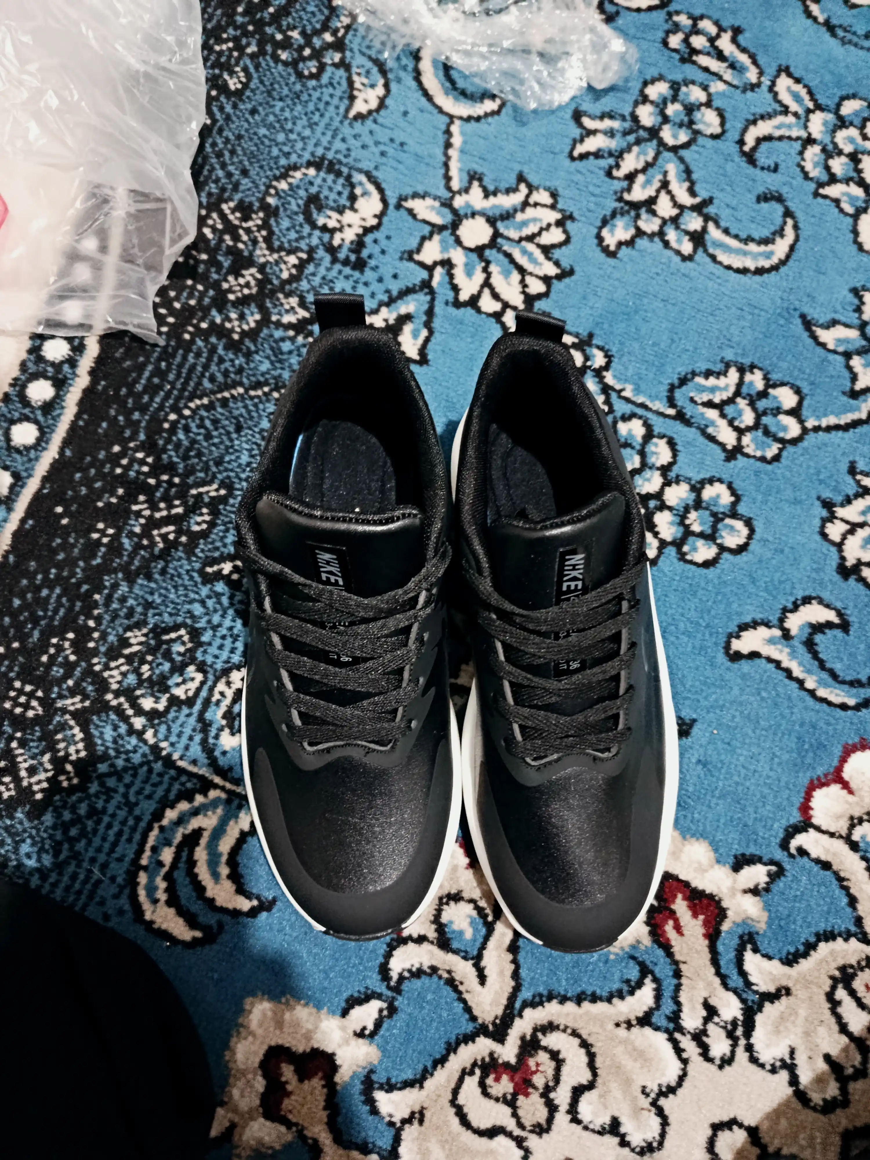 Nike Zoom Air yengil yugurish poyabzali + nafas oluvchi to‘rli ustki qismi, Nike, 40-45