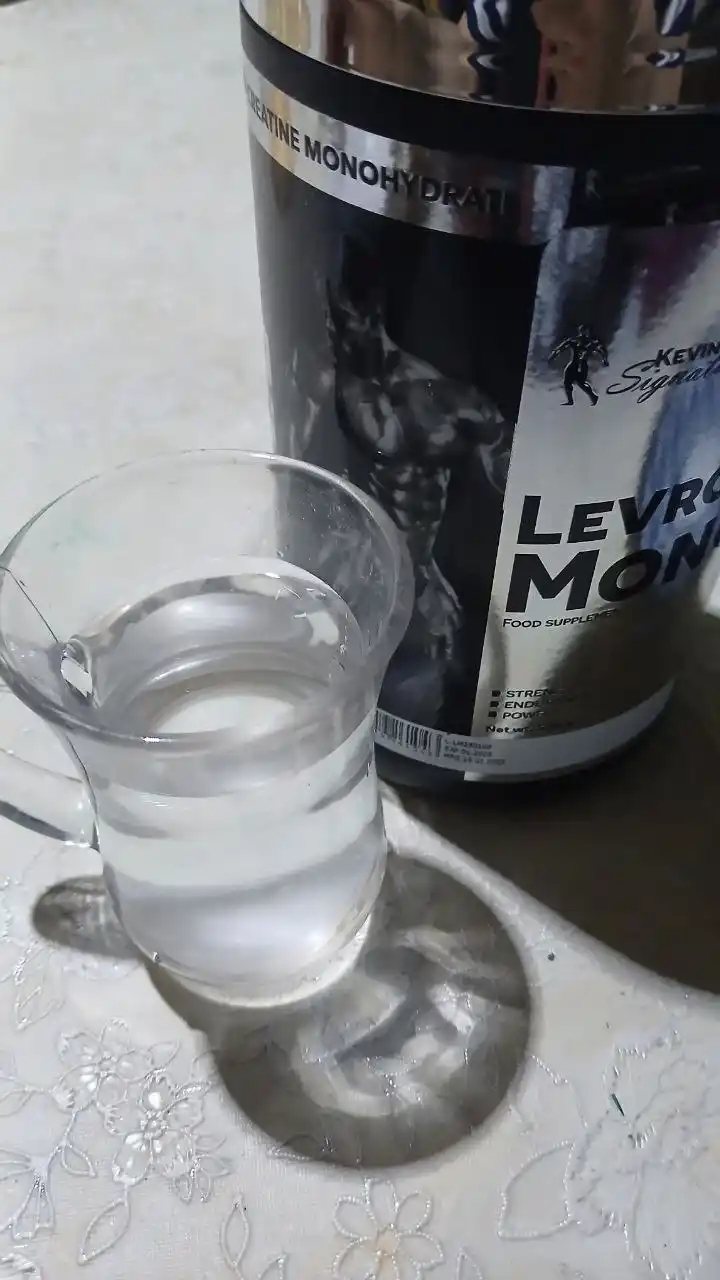 Креатин моногидрат Kevin Levrone Levro Mono Creatine, без вкуса, 300г, 500г