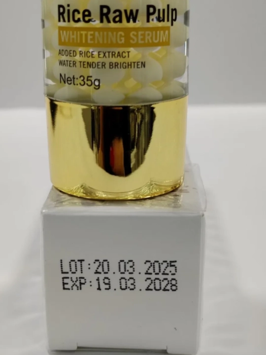 BIOAQUA, Увлажняющая сыворотка с отбеливающим эффектом, 35 гр