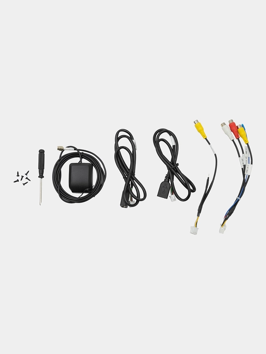 Комплект с рамкой и проводами для автомобиля TEYES CC3L wifi 2+64 Spark