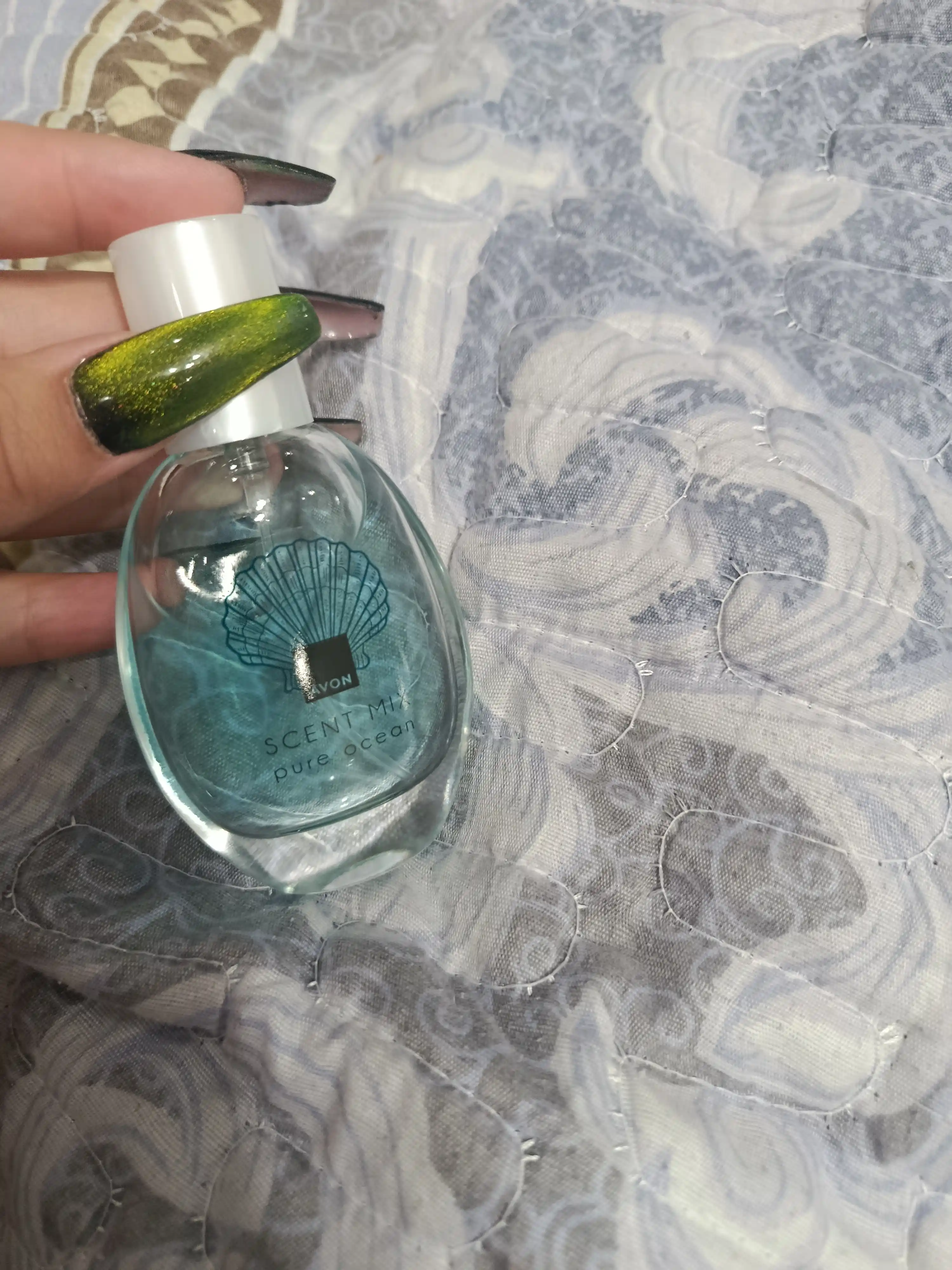 AVON Scent Mix Pure Ocean turkumidagi pardoz suvi, 30 ml