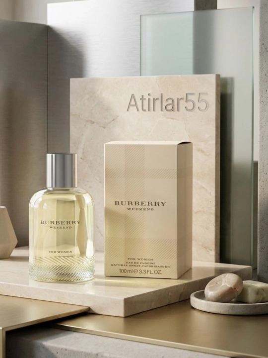Ayollar uchun parfumlangan suv, BURBERRY WEEKEND, 100 ml, FRANSIYA - 