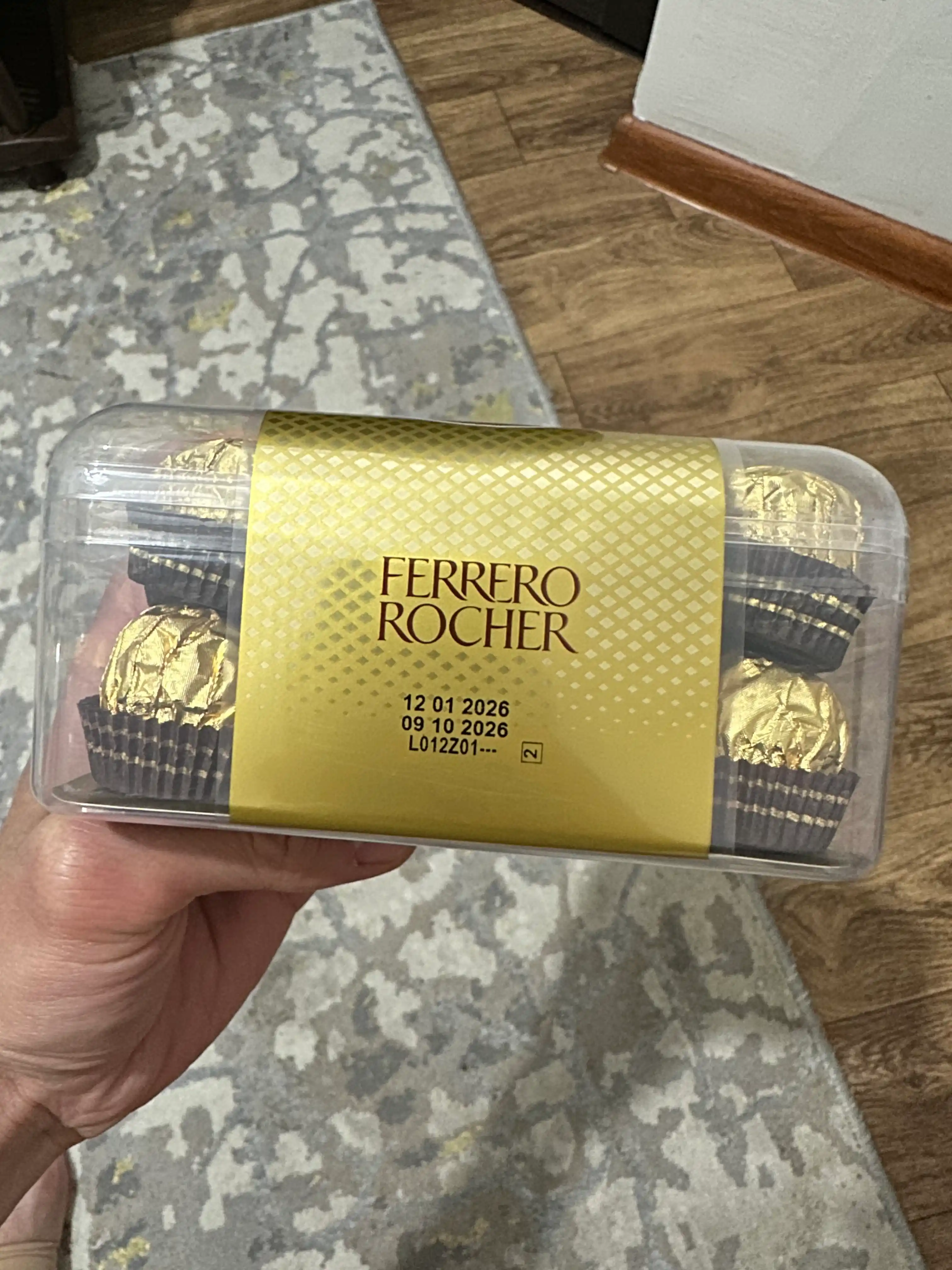Конфеты Ferrero Rocher из молочного шоколада, 200 г