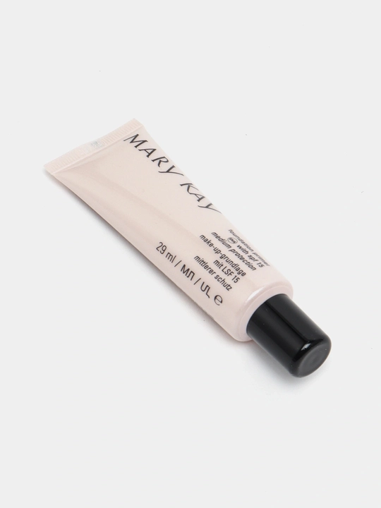 Tekislovchi bo'yanish asosi SPF 15, 29 ml