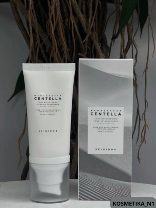 Солнцезащитный крем с центеллой SPF 50+ Skin1004 Madagascar Centella SPF50+ PA++++, 50 мл