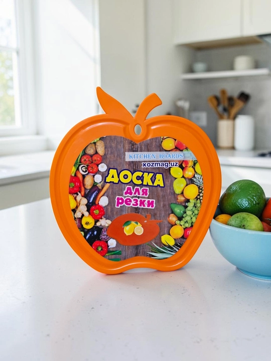 Plastmassa kesish taxtasi, oshxona olmasi, mahsulotlarni kesish uchun mo‘ljallangan