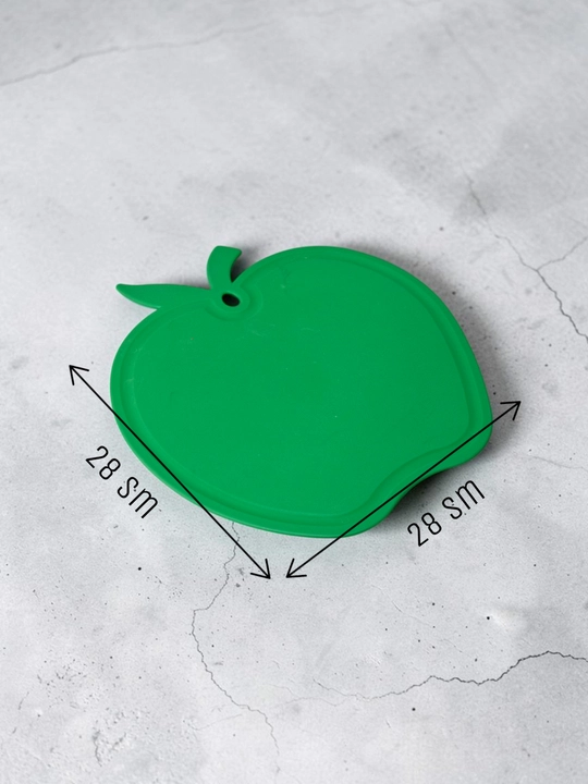 Plastmassa kesish taxtasi, oshxona olmasi, mahsulotlarni kesish uchun mo‘ljallangan