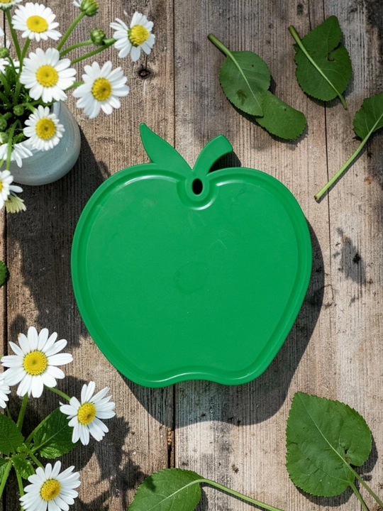 Plastmassa kesish taxtasi, oshxona olmasi, mahsulotlarni kesish uchun mo‘ljallangan