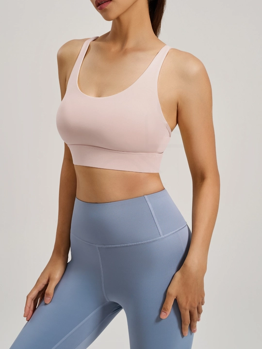 Ayollar sport topi Kioko, chashkali top, ayollar sport kiyimi