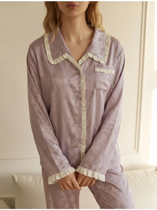 Ayollar uchun pijama, komplekt