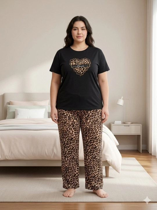Katta o‘lchamli ayollar pijama to‘plami, shim va futbolka oversize katta o'lchamli, kashta