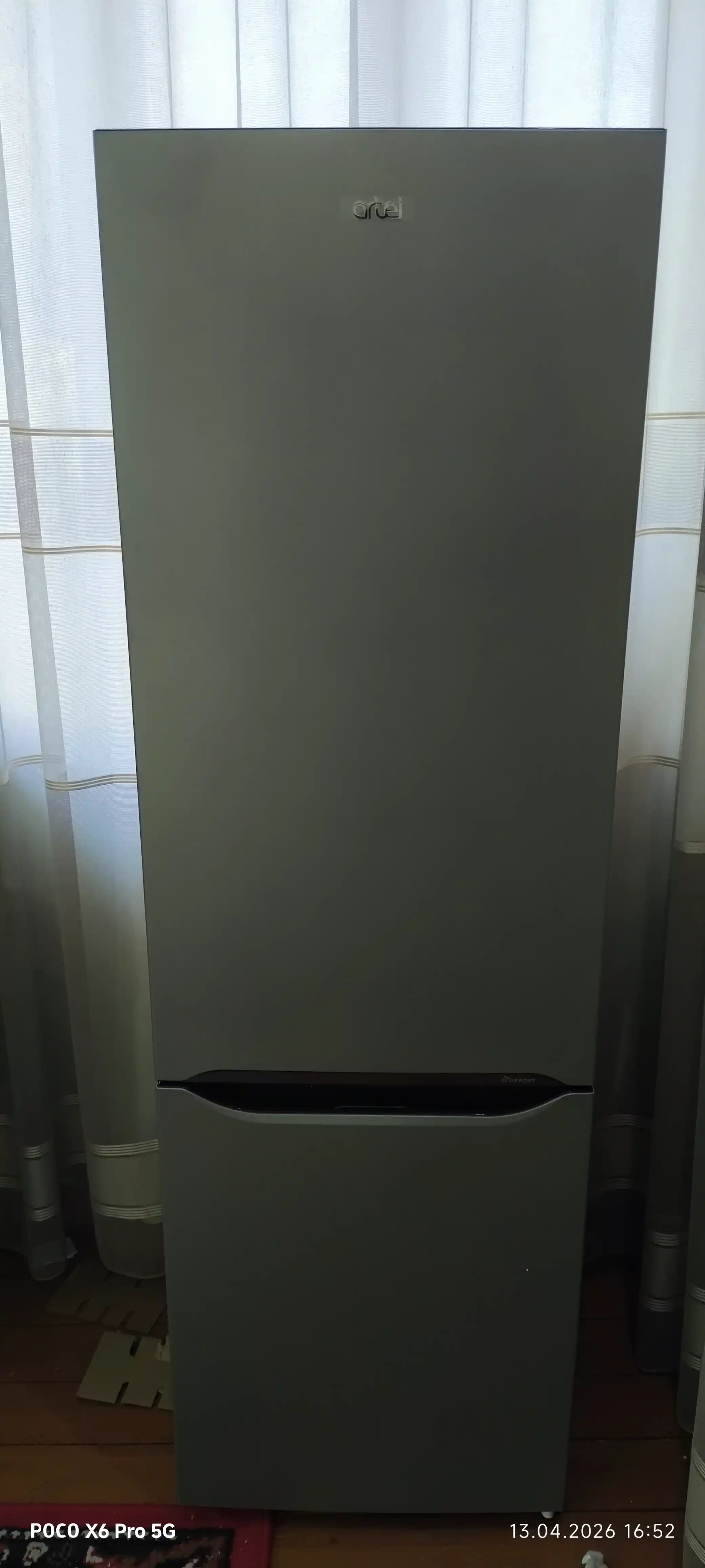 Sovutgich Artel HD 345 RND Eco-Frost, 265 litr, shovqinsiz 42 dB, A+ energiya tejamkor