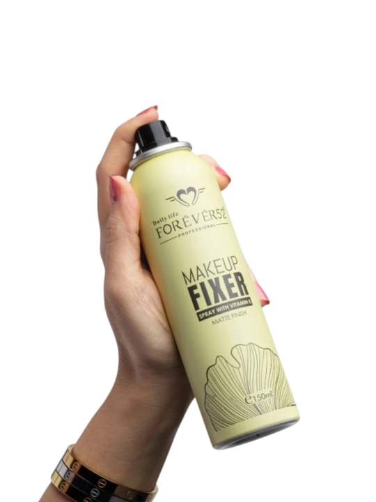 Фиксатор макияжа Forever52 Make up fixer spray with Vitamin E Matte finish 150мл