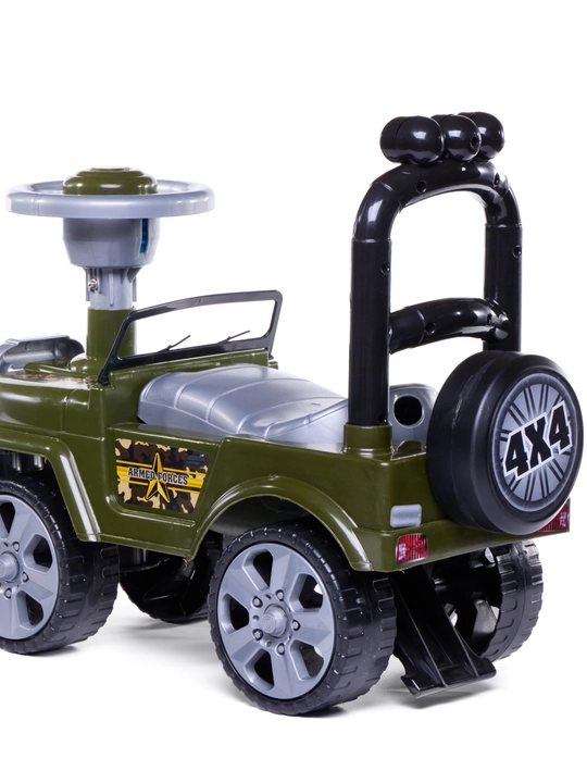 Детская машина толокар JEEP