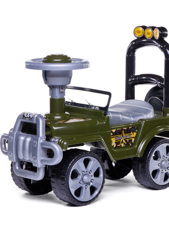 Детская машина толокар JEEP