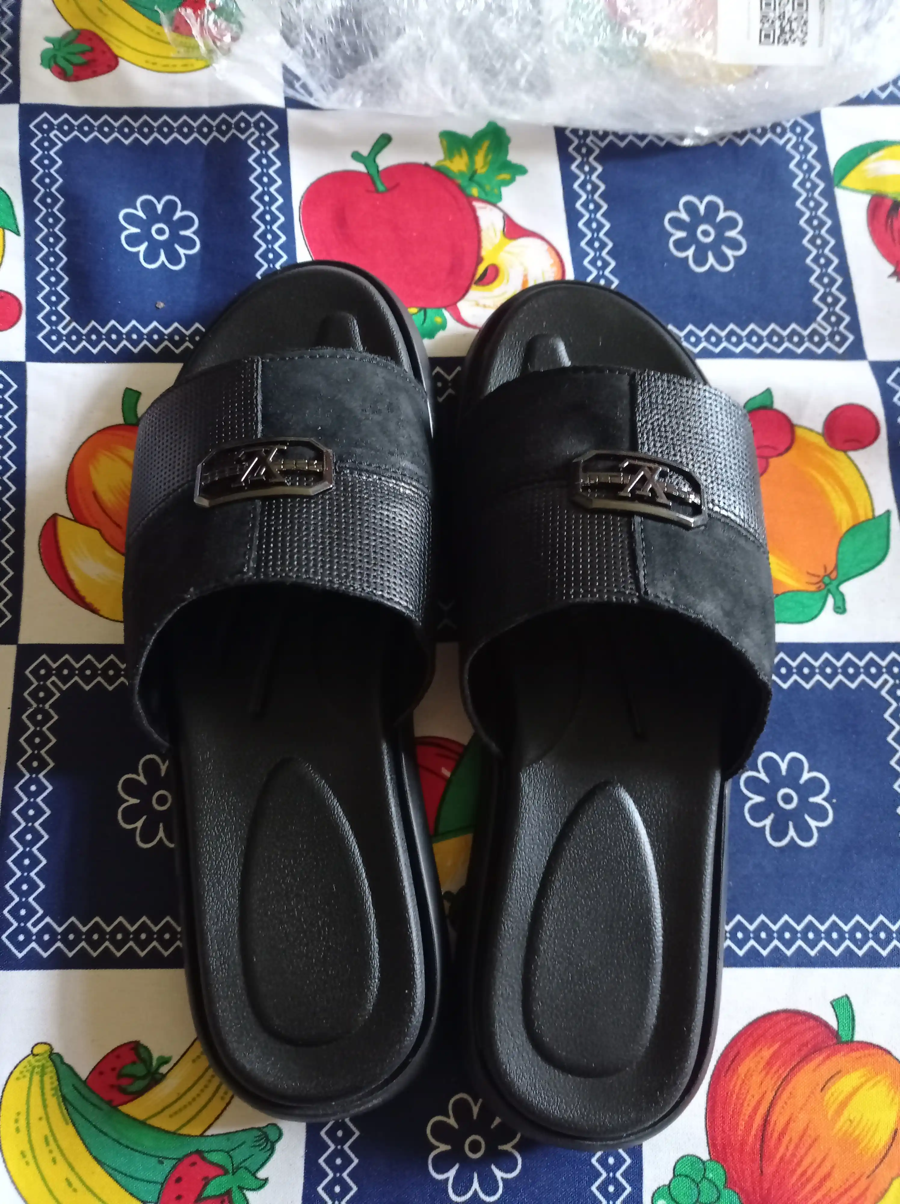 Erkaklar shippagi, 39-43 razmerda 100% tabiy teri orginall