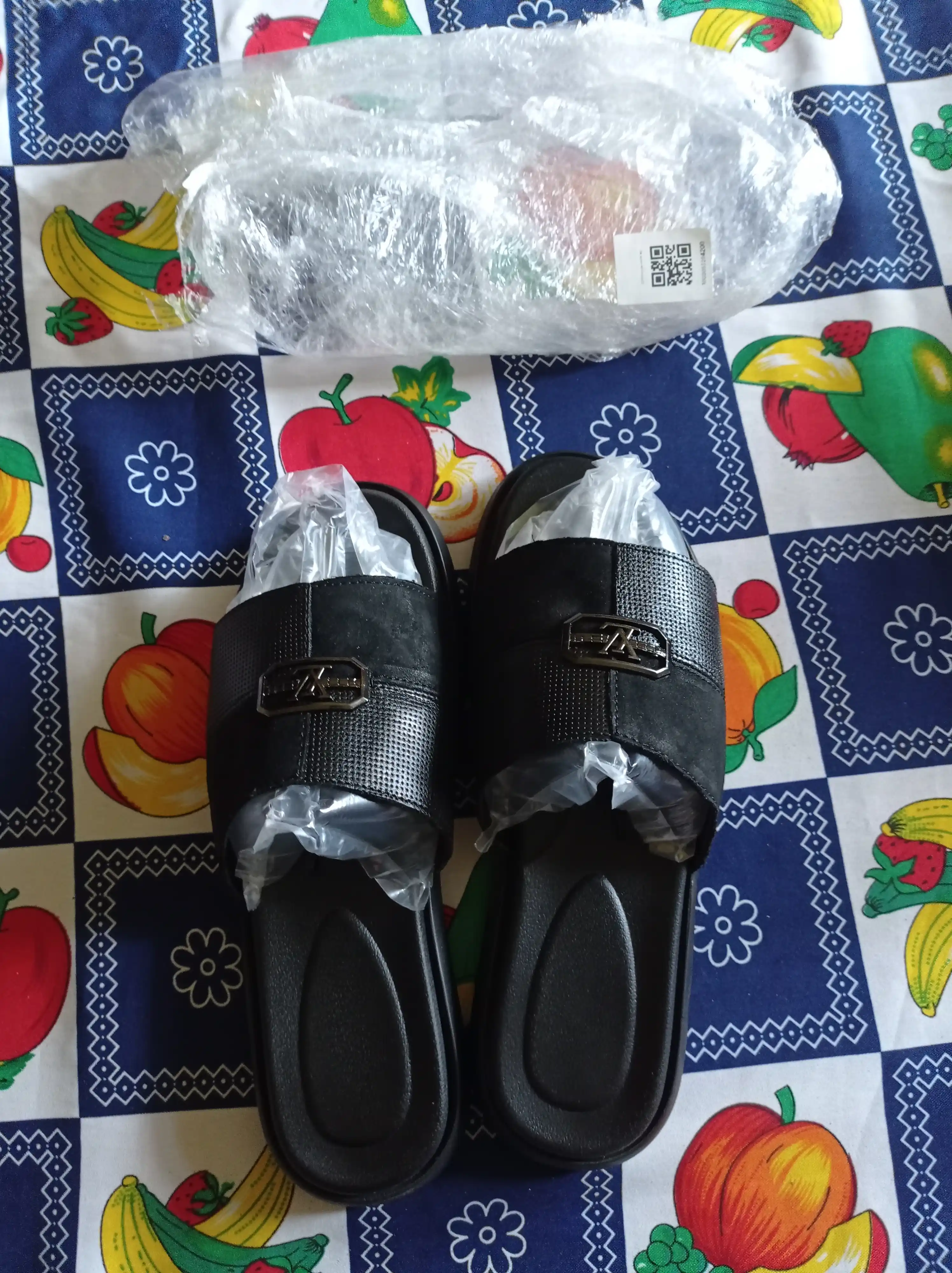Erkaklar shippagi, 39-43 razmerda 100% tabiy teri orginall