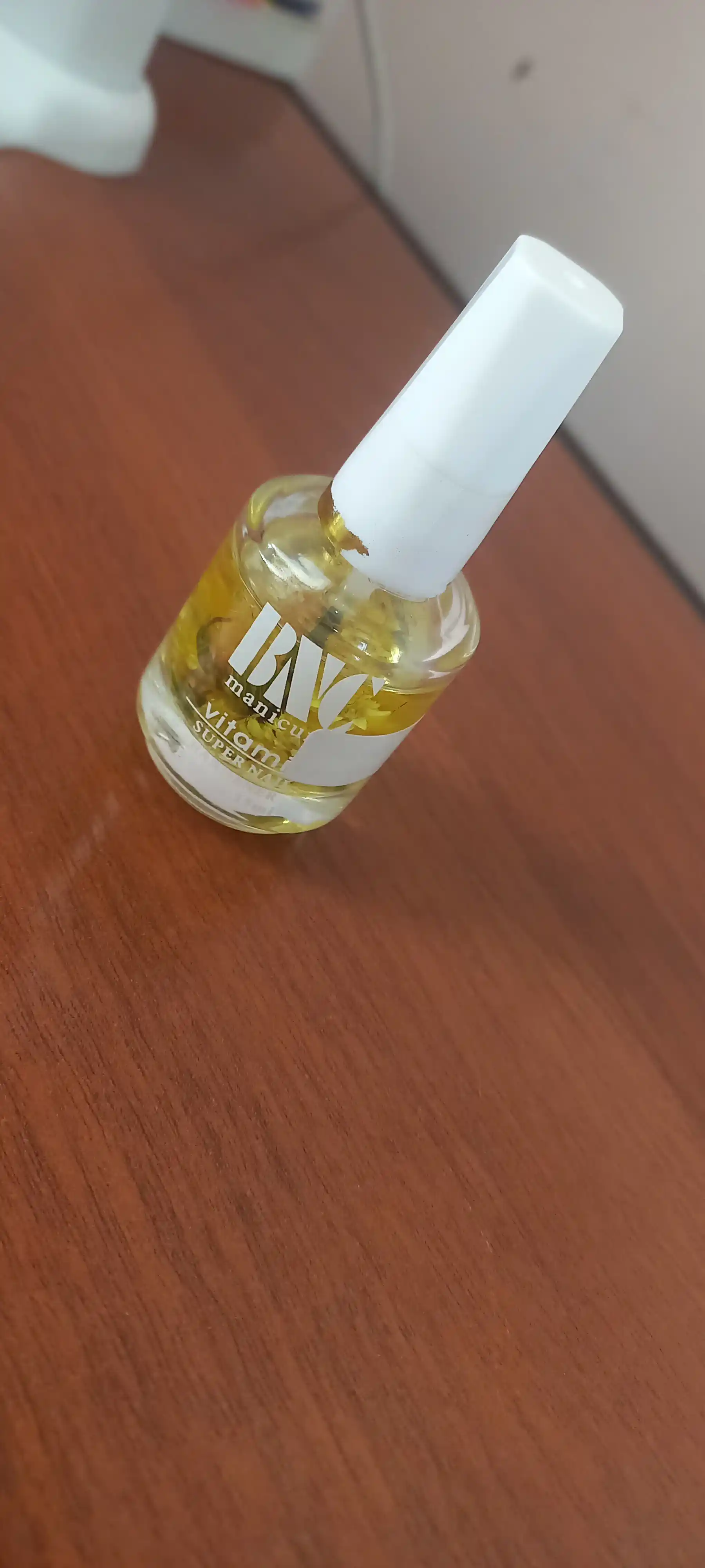Tirnoqlar va kutikulalar uchun tabiiy vitamin yogʻ, BNC Manicure, 15 ml