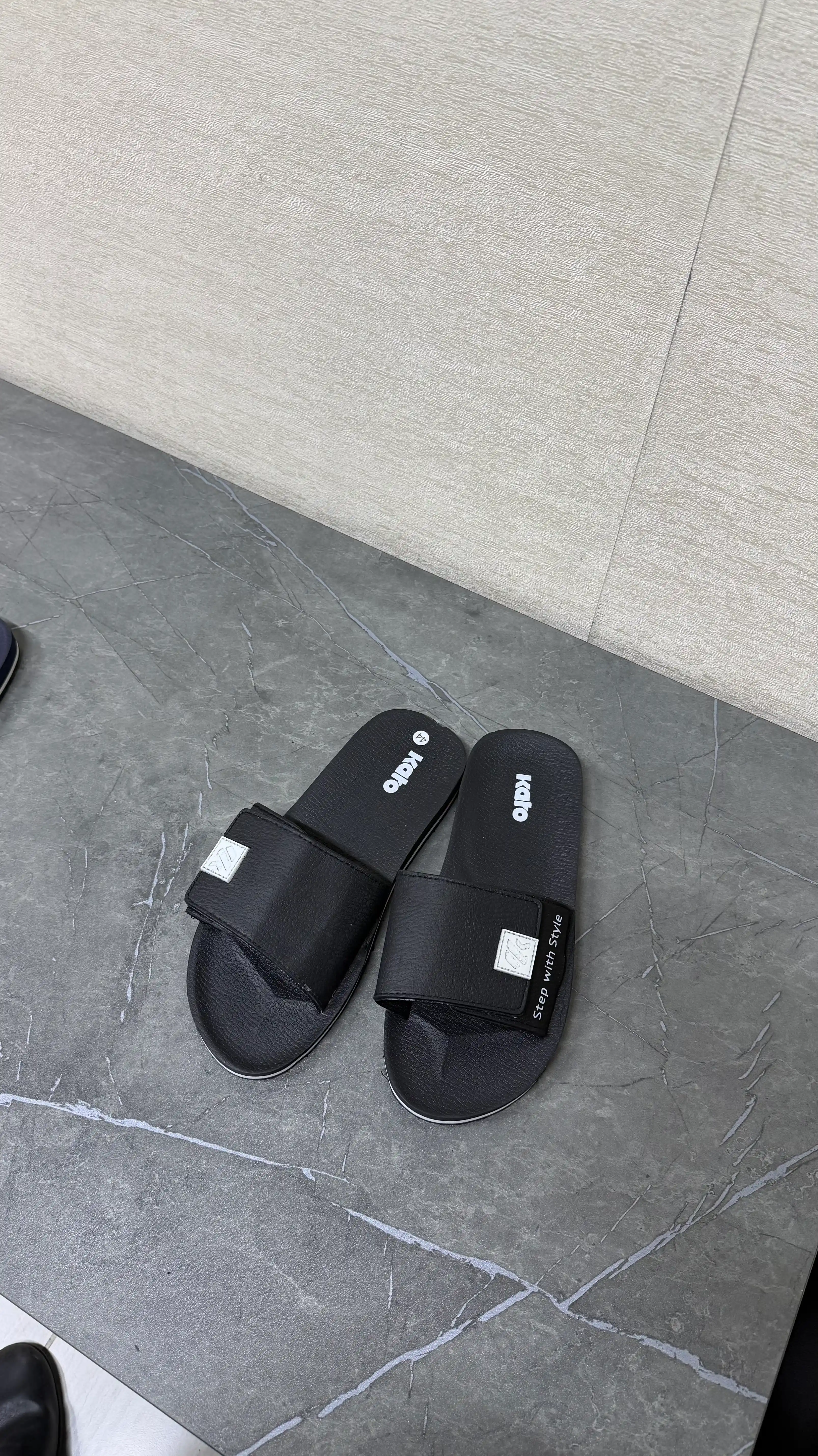 Erkaklar shippaklari, 40-44
