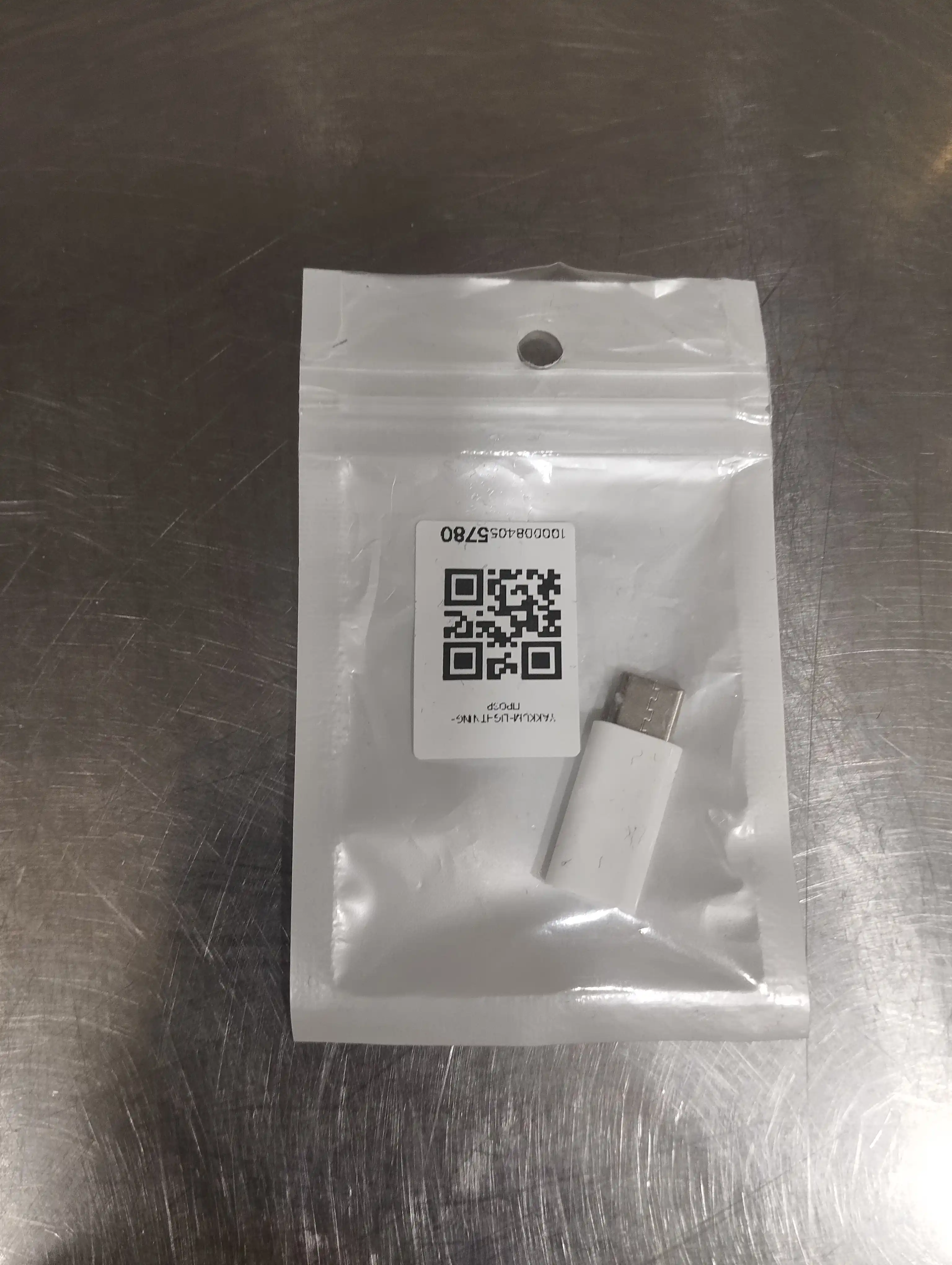 IPhone va Type-C qurilmalar uchun Lightning va Type-C ↔ Lightning adapter