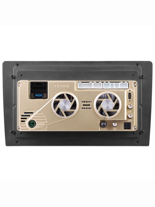 Teyes CC4 Pro 12+256 4G+wifi Для автомобиля Spark включает в себя провода и рамку