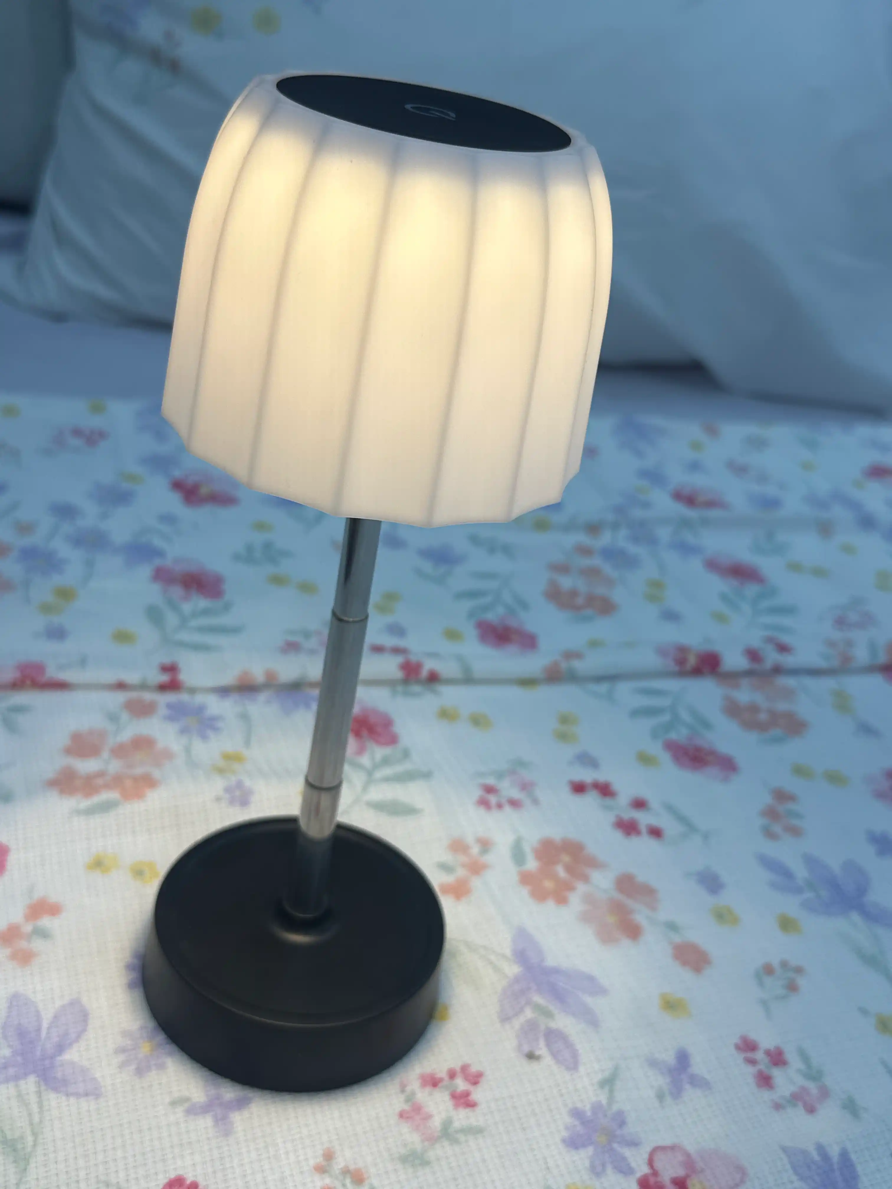 Stol lampasi LED, tungi lampa, simsiz USB lampa, sensorli , quvvatlanadigan night light