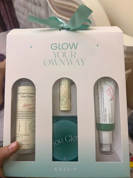 AXIS-Y Glow Your Own Way Set – набор для сияния и увлажнения кожи 4 в 1
