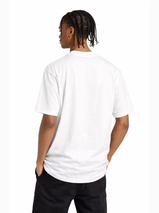 Y2K uslubidagi oversize futbolka gazeta print bilan — streetwear, unisex, oq rang