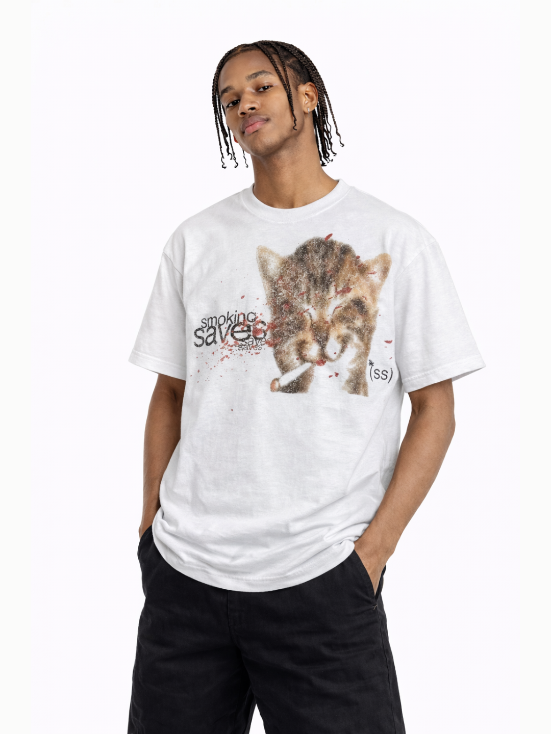 Y2K uslubidagi oversize futbolka “Smoking Saves” — streetwear, uniseks, oq rang