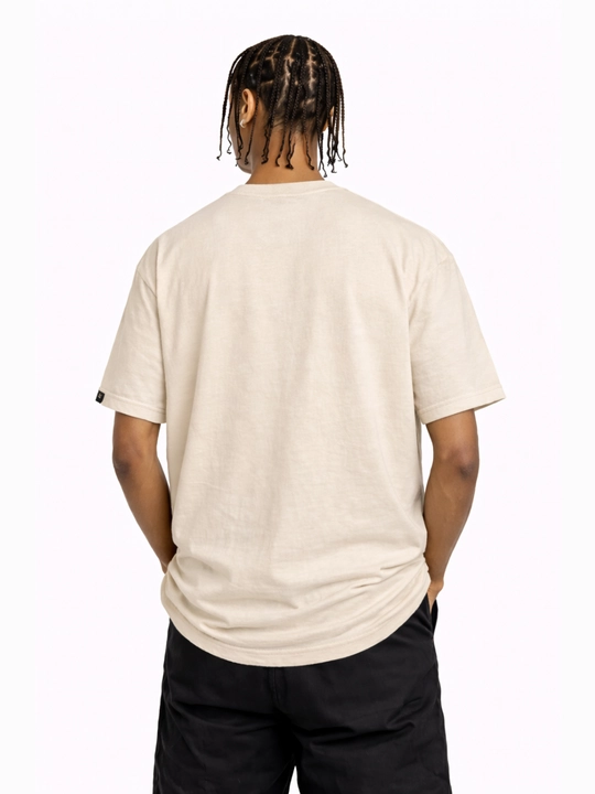 Y2K uslubidagi oversize futbolka Radiohead print bilan — streetwear, uniseks, oq rang
